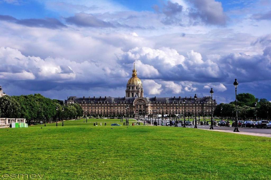 דירות פריז Modernized Studio - Meters From The Invalides Gardens מראה חיצוני תמונה