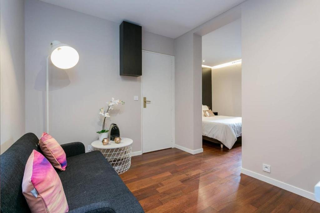 דירות פריז Modernized Studio - Meters From The Invalides Gardens מראה חיצוני תמונה